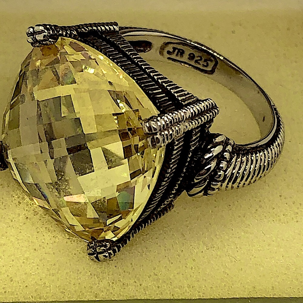 EYE-CATCHING JUDITH RIPKA YELLOW FACETED RING - Picture 7 of 9